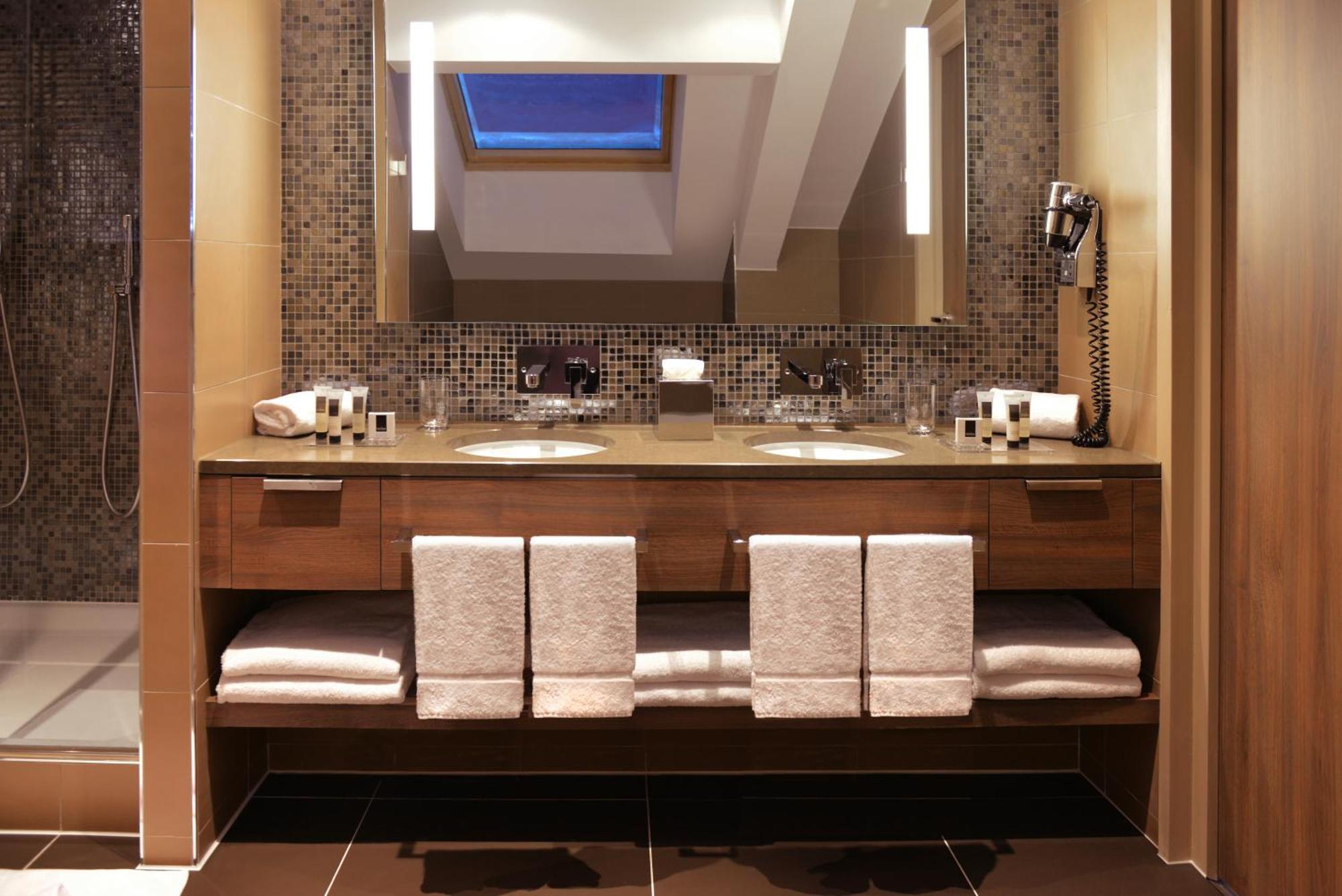 Hotel Le Savoy Meribel Ruang foto