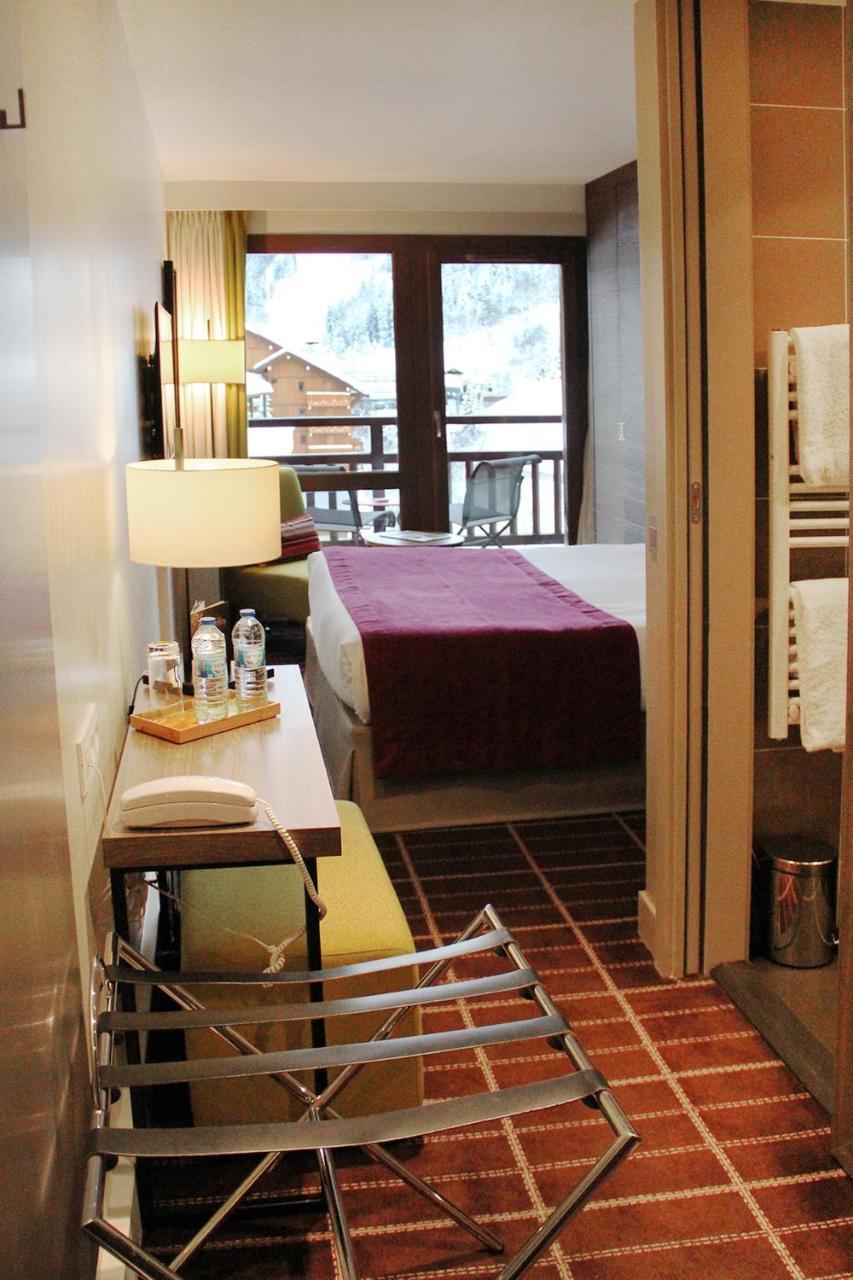 Hotel Le Savoy Meribel Bagian luar foto